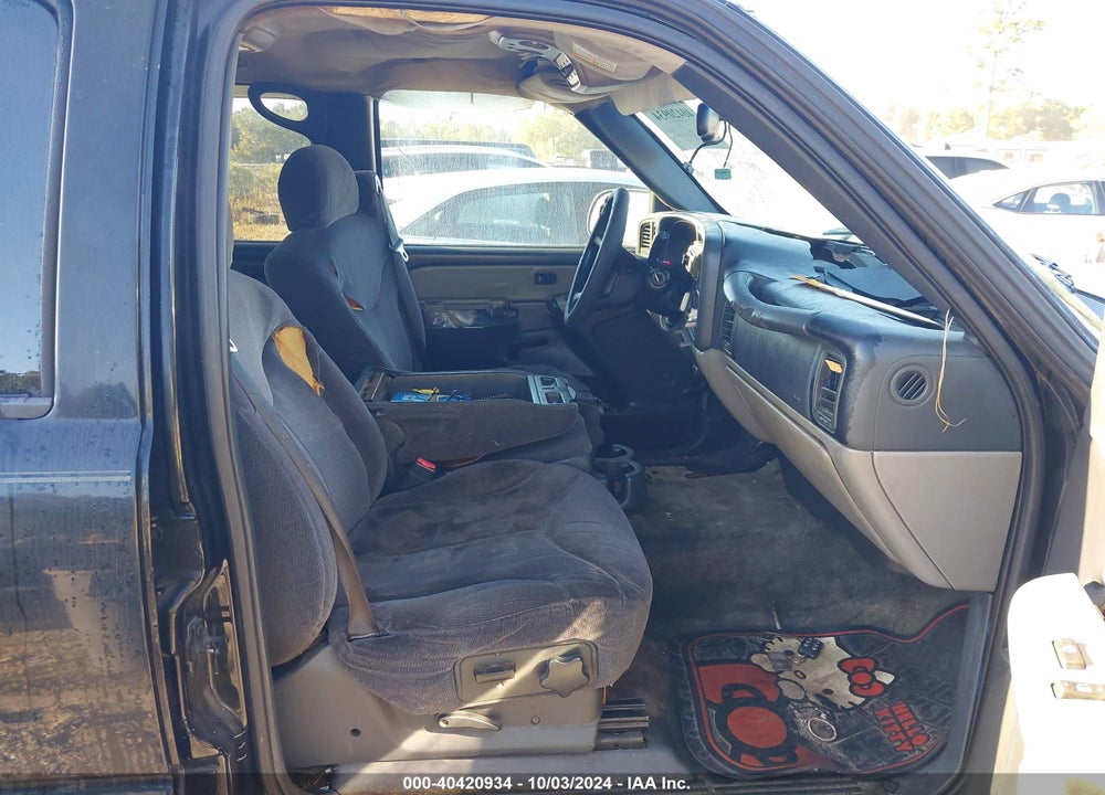 2002 GMC YUKON SLE VIN: 1GKEC13V22R295194