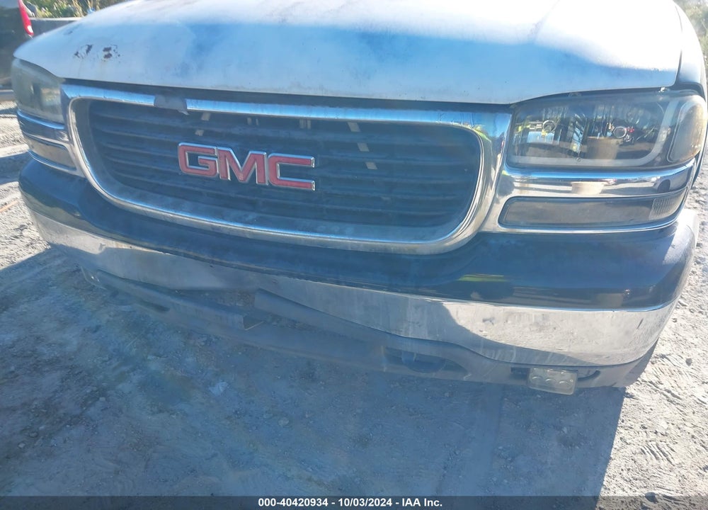 2002 GMC YUKON SLE VIN: 1GKEC13V22R295194