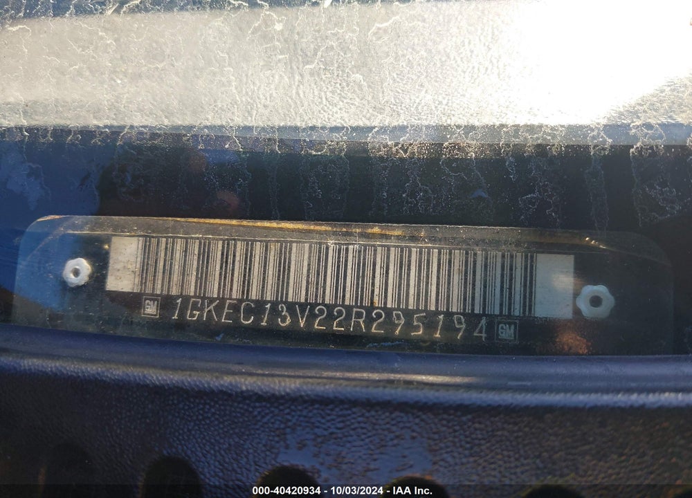 2002 GMC YUKON SLE VIN: 1GKEC13V22R295194