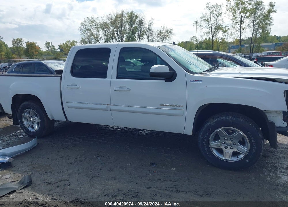 2011 GMC SIERRA 1500 SLE VIN: 3GTP2VE30BG232802