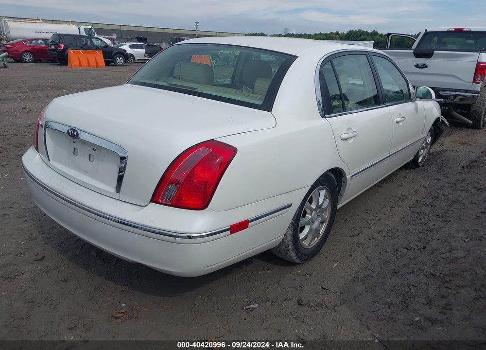 2007 KIA AMANTI VIN: KNALD125675137275
