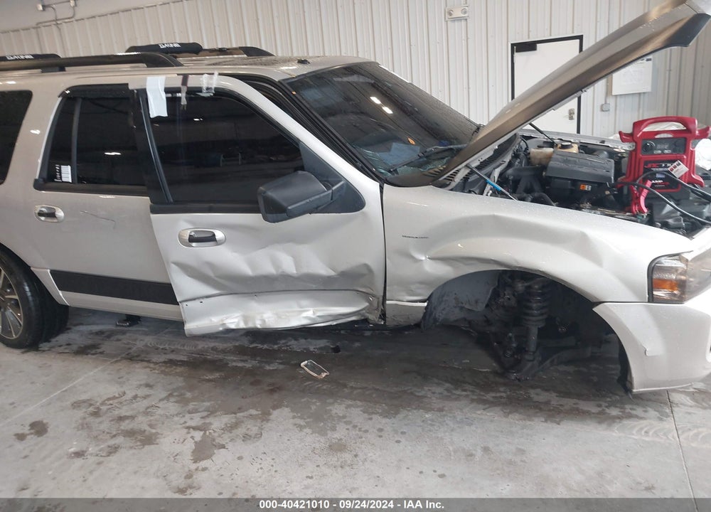 2007 LINCOLN NAVIGATOR L VIN: 5LMFL27507LJ12216