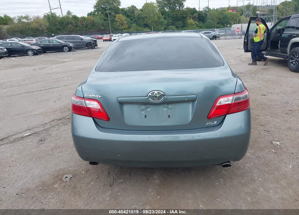 2008 TOYOTA CAMRY XLE V6 VIN: 4T1BK46K98U561803