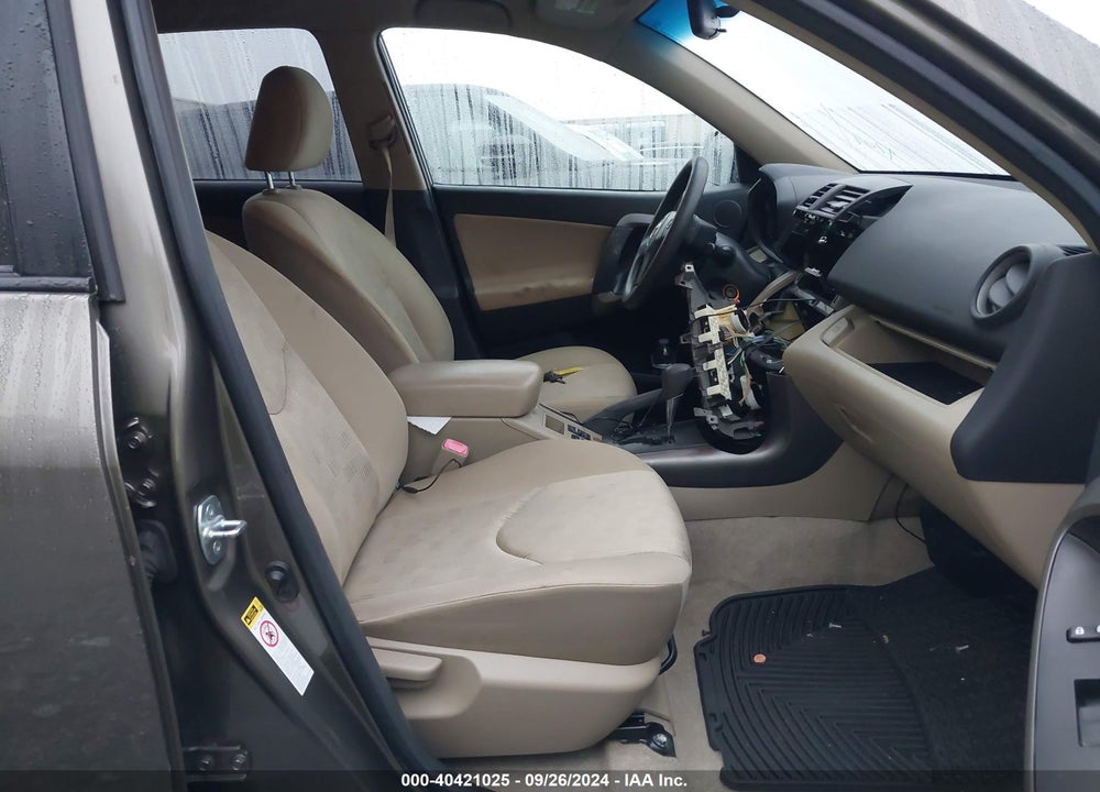 2010 TOYOTA RAV4 VIN: JTMZF4DV0AD024313