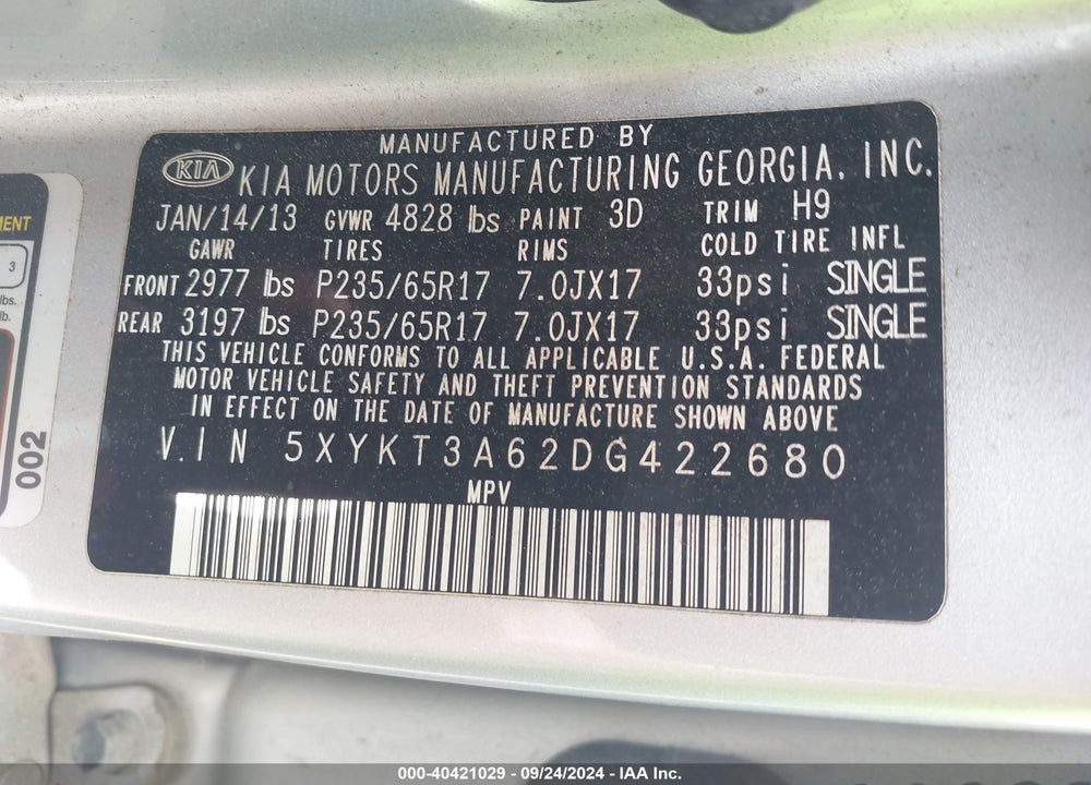 2013 KIA SORENTO LX VIN: 5XYKT3A62DG422680