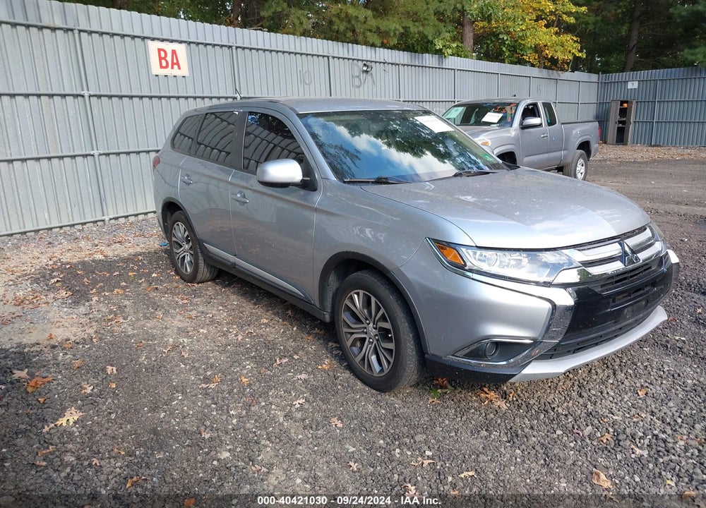 2016 MITSUBISHI OUTLANDER ES VIN: JA4AZ3A37GZ039706