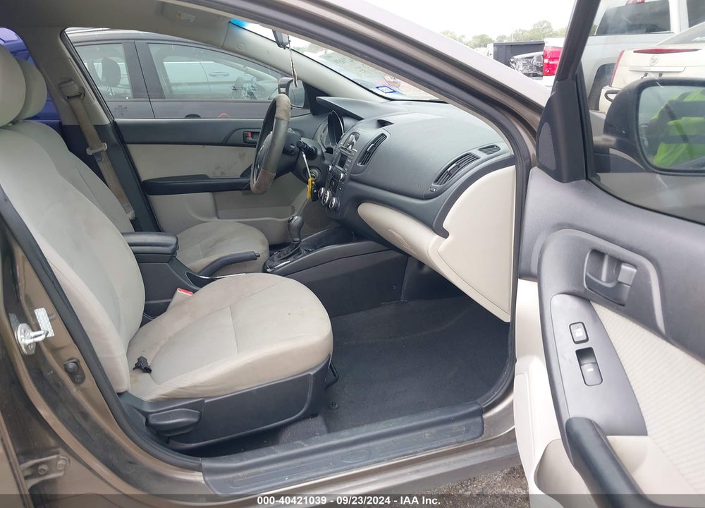 2011 KIA FORTE EX VIN: KNAFU4A20B5326678