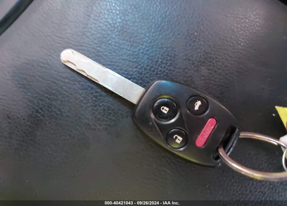 2011 HONDA ACCORD 3.5 EX-L VIN: 1HGCP3F8XBA024943