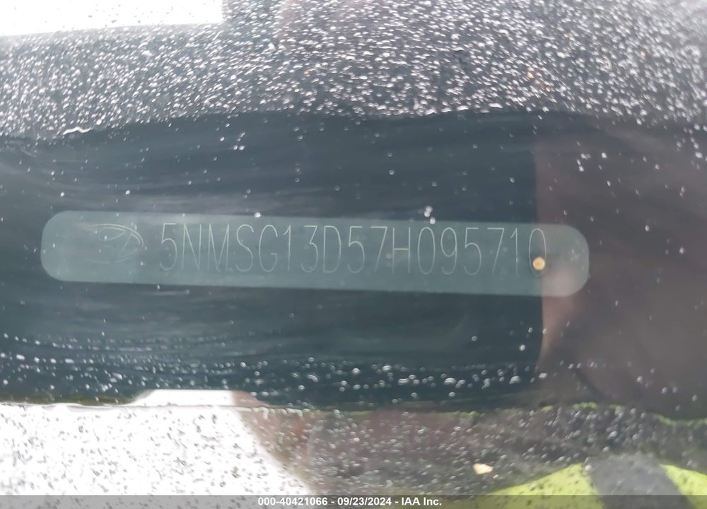 2007 HYUNDAI SANTA FE GLS VIN: 5NMSG13D57H095710