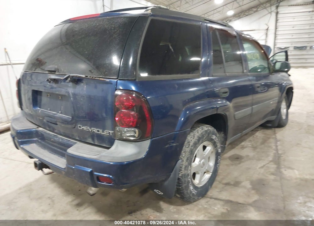 2003 CHEVROLET TRAILBLAZER LS VIN: 1GNDT13S532370033