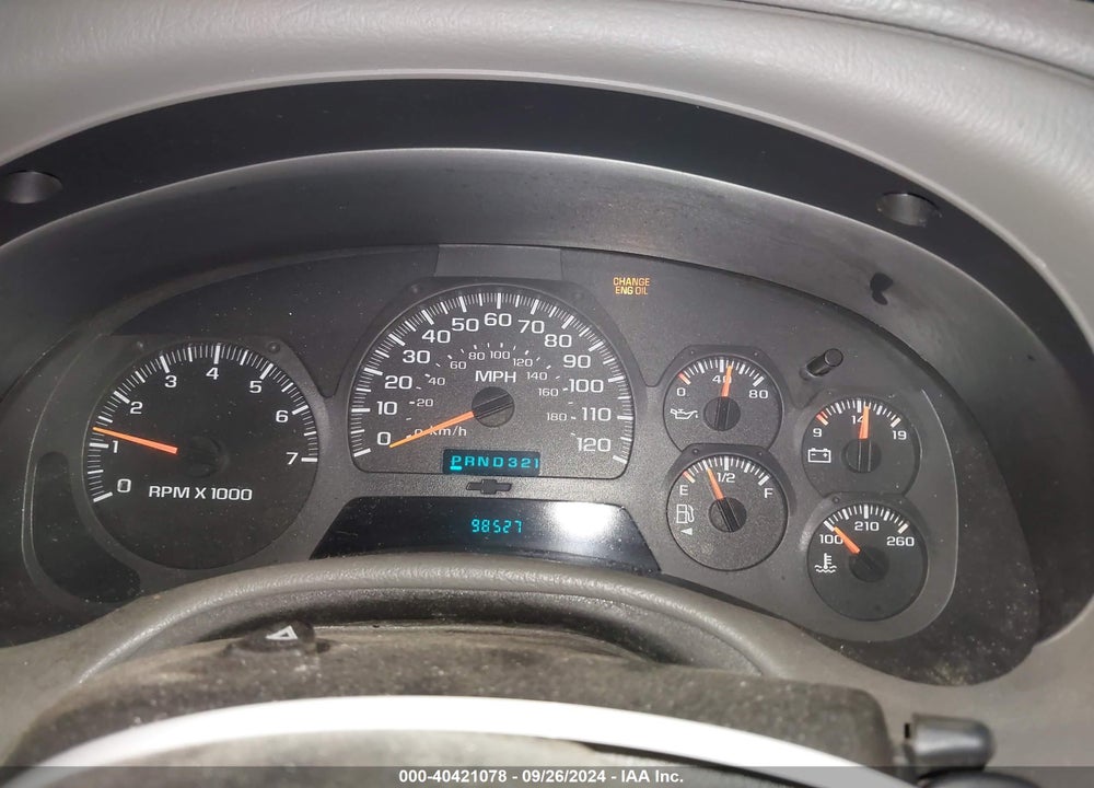 2003 CHEVROLET TRAILBLAZER LS VIN: 1GNDT13S532370033