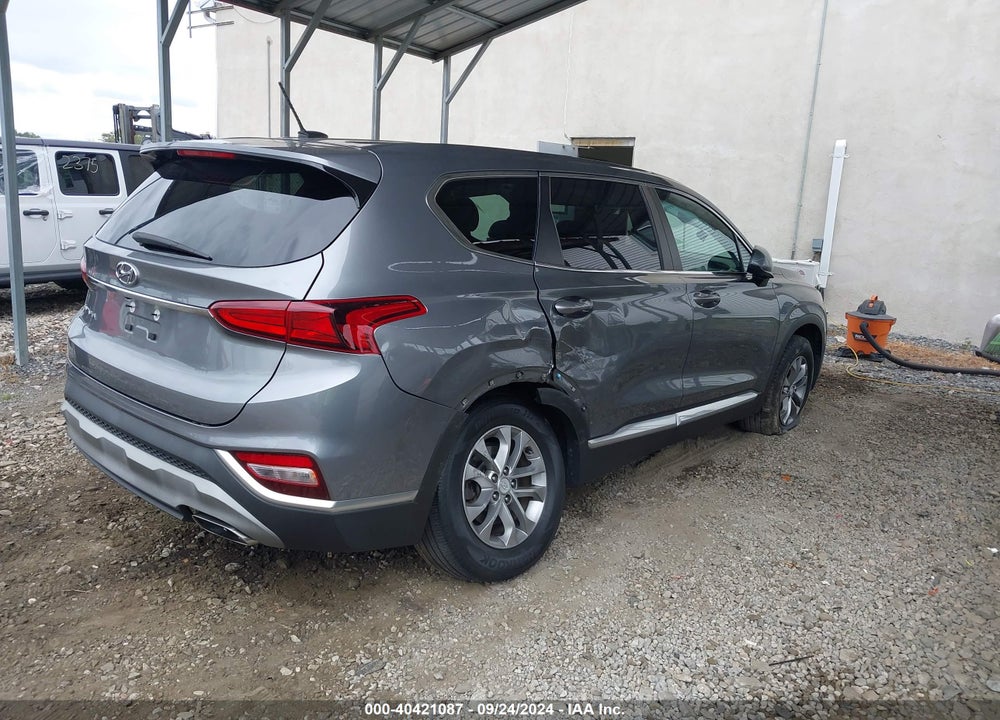 2019 HYUNDAI SANTA FE SE VIN: 5NMS23AD5KH108221