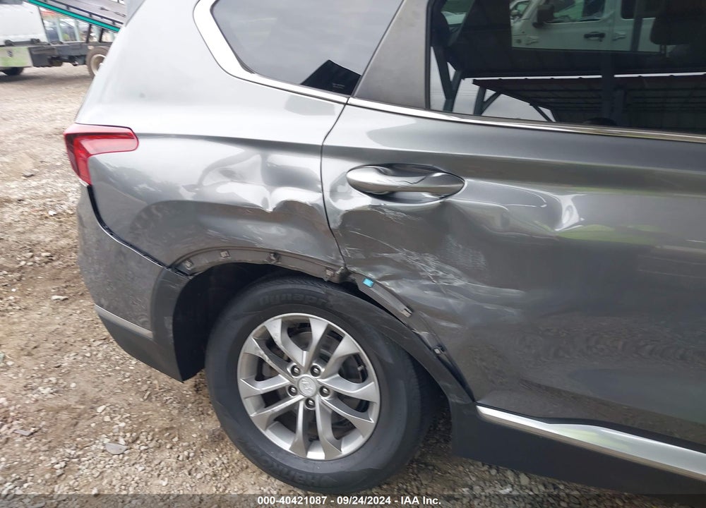 2019 HYUNDAI SANTA FE SE VIN: 5NMS23AD5KH108221