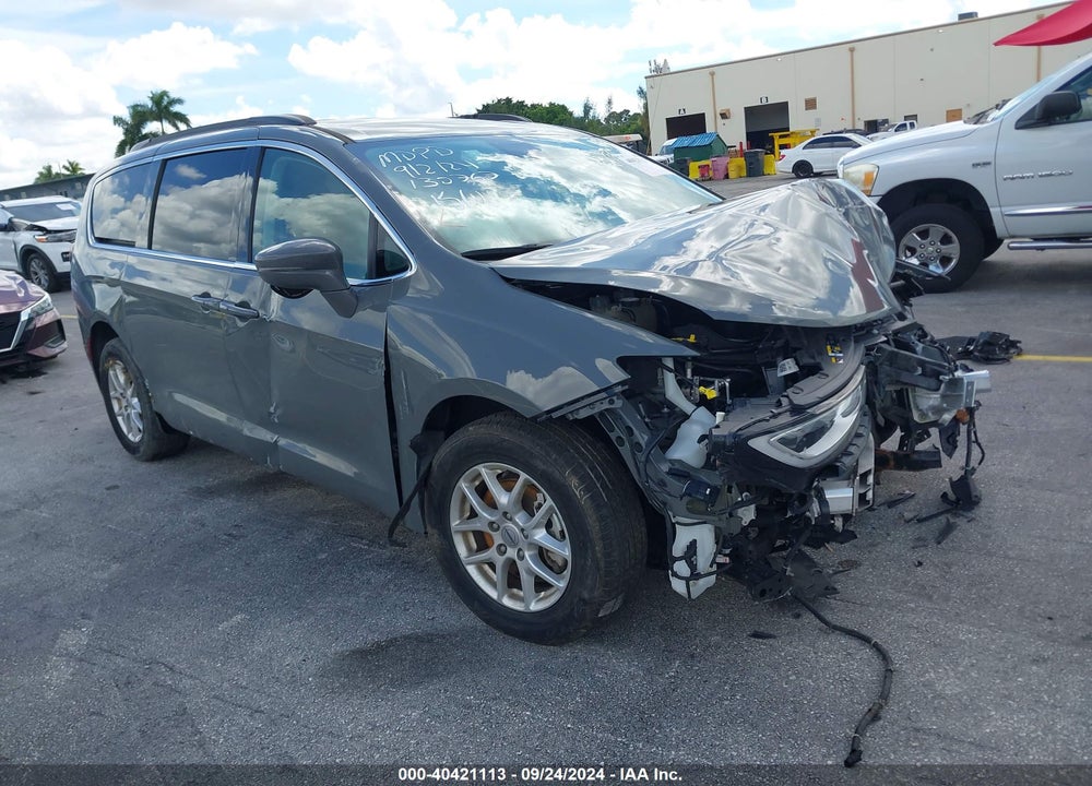 2022 CHRYSLER PACIFICA TOURING L VIN: 2C4RC1BG1NR130767