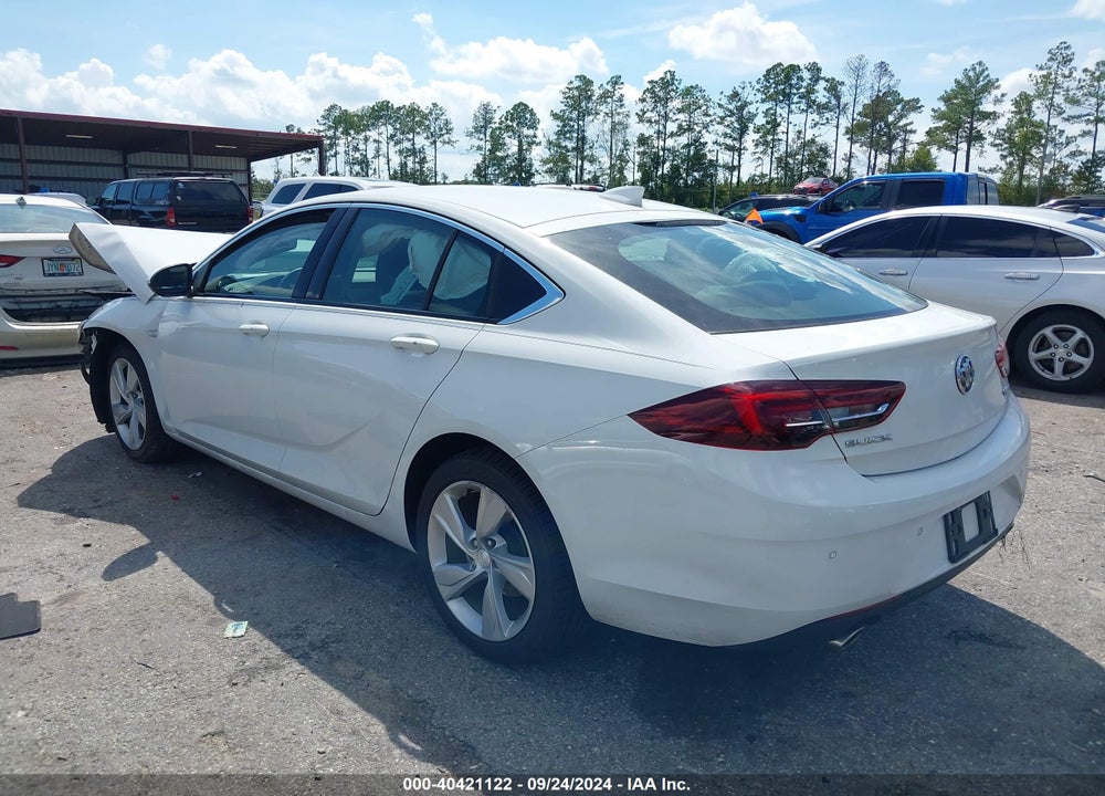 2018 BUICK REGAL SPORTBACK PREFERRED VIN: W04GL6SX8J1057720