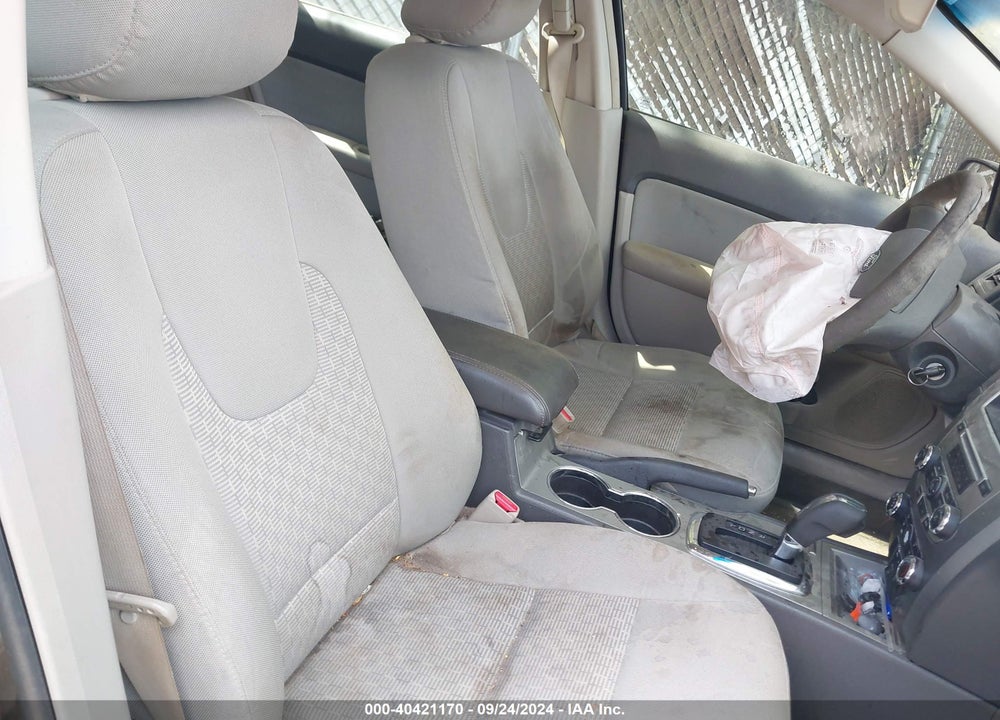 2011 FORD FUSION SE VIN: 3FAHP0HAXBR188014