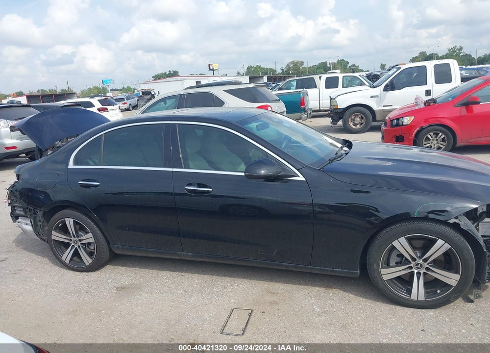 2022 MERCEDES-BENZ C 300 SEDAN VIN: W1KAF4GB9NR016837