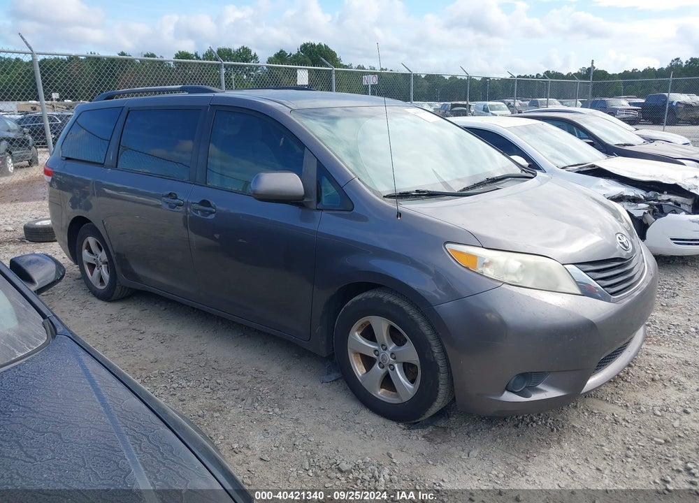 2011 TOYOTA SIENNA LE V6 VIN: 5TDKK3DC0BS165944