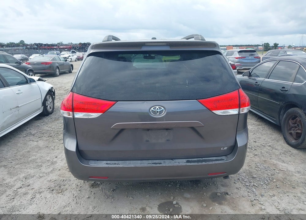 2011 TOYOTA SIENNA LE V6 VIN: 5TDKK3DC0BS165944