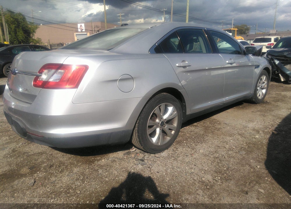 2010 FORD TAURUS SEL VIN: 1FAHP2EW6AG153245