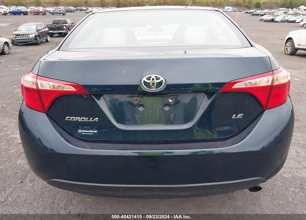 2017 TOYOTA COROLLA LE VIN: 2T1BURHE0HC888364