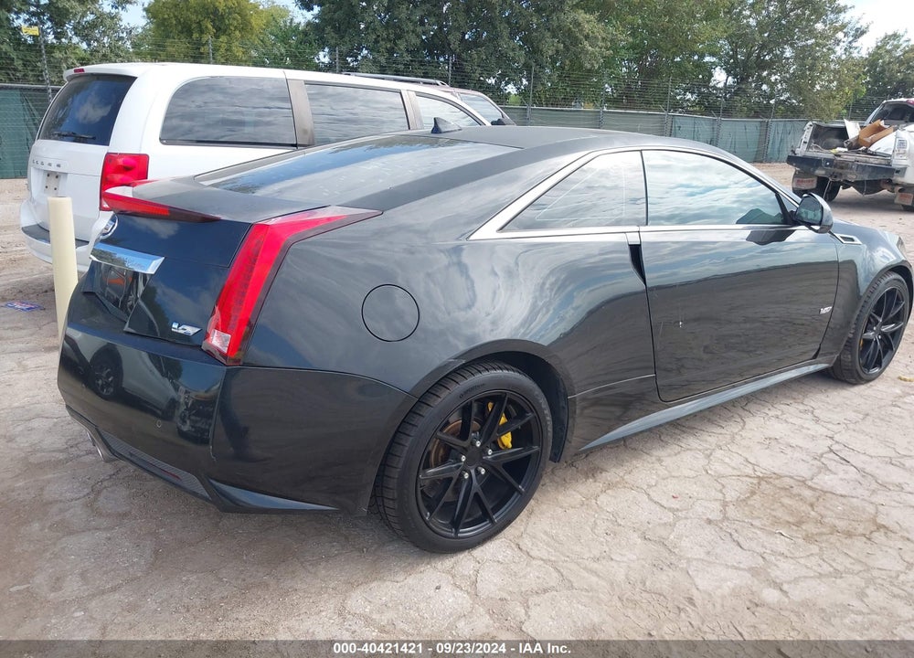 2013 CADILLAC CTS-V VIN: 1G6DV1EP4D0108337