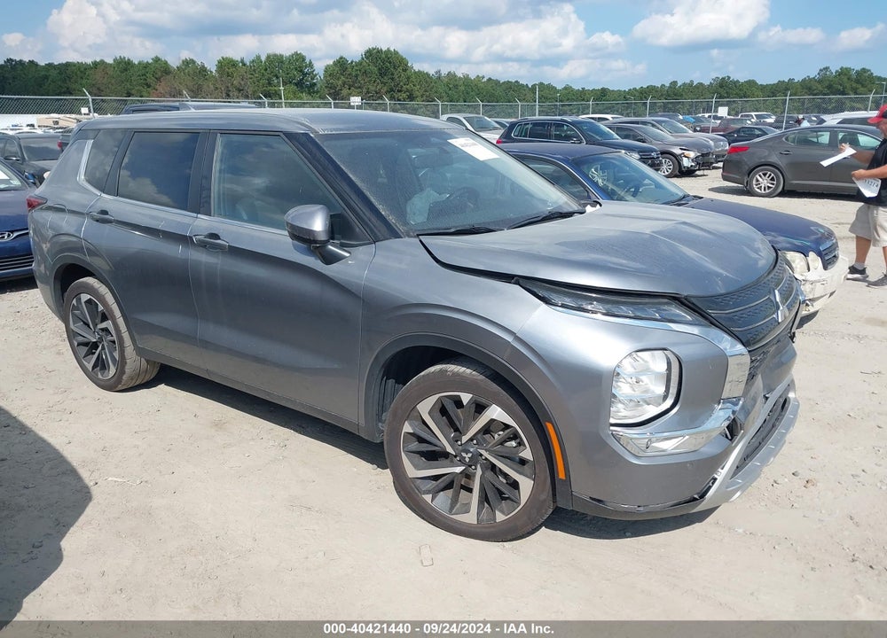 2024 MITSUBISHI OUTLANDER SE 2.5 2WD/SE BLACK EDITION S-AWC/SE BLACK EDITION W/PANO ROOF VIN: JA4J3VA87RZ016261
