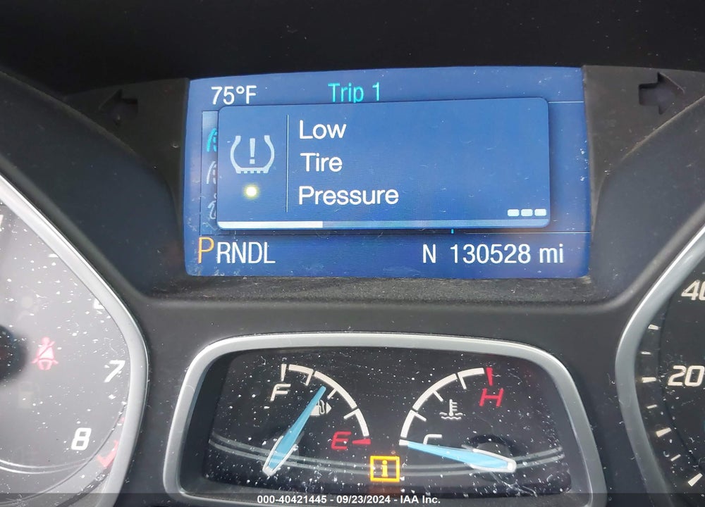 2014 FORD FOCUS SE VIN: 1FADP3F27EL201946