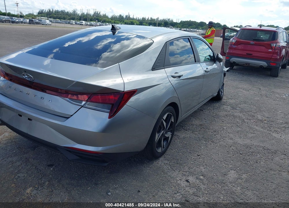2023 HYUNDAI ELANTRA SEL VIN: 5NPLS4AGXPH101084