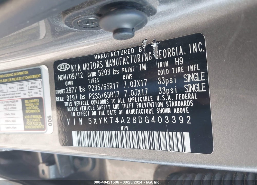 2013 KIA SORENTO LX V6 VIN: 5XYKT4A28DG403392