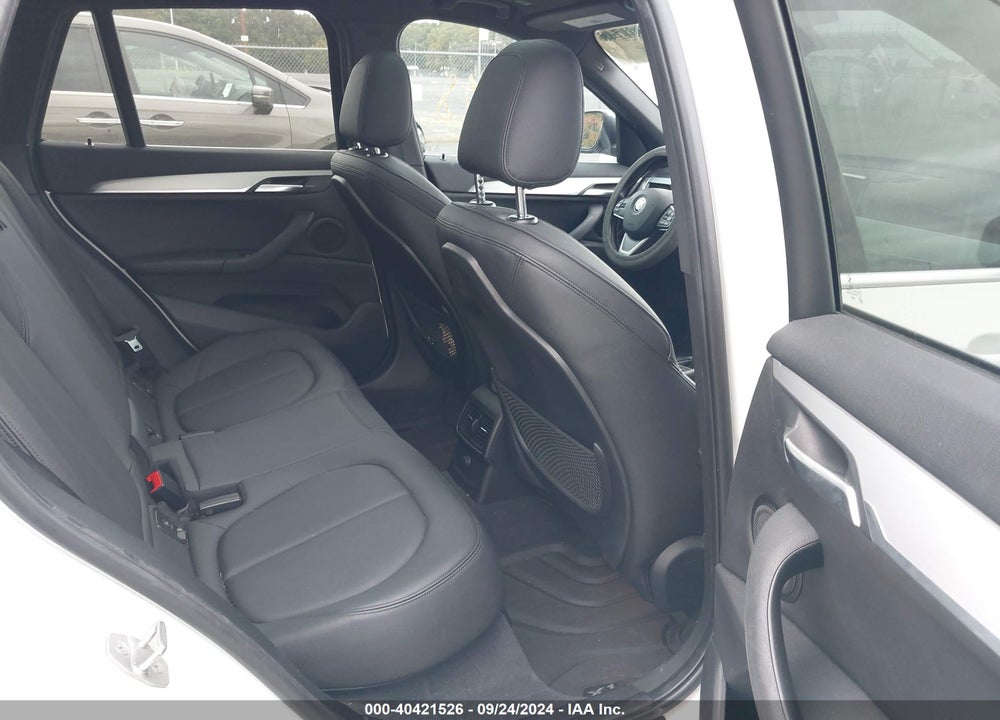2016 BMW X1 XDRIVE28I VIN: WBXHT3C32G5E56375