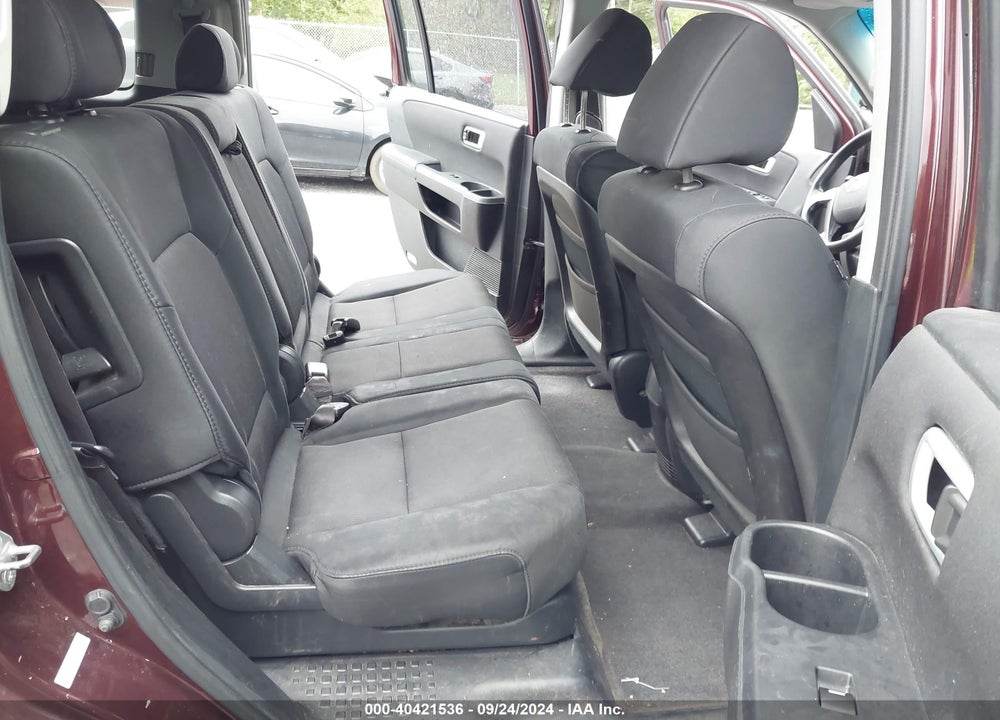 2011 HONDA PILOT LX VIN: 5FNYF4H23BB059742