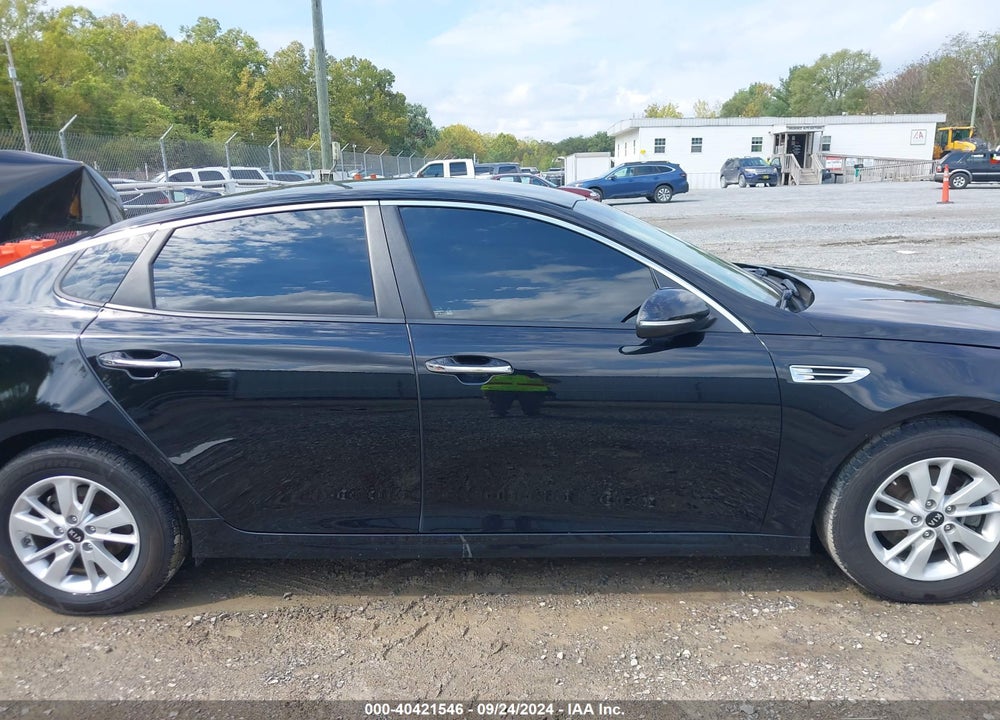 2018 KIA OPTIMA LX VIN: 5XXGT4L32JG203264