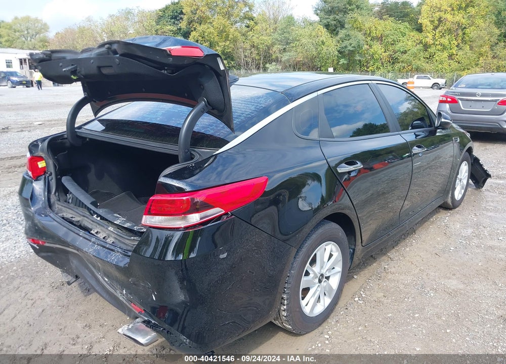 2018 KIA OPTIMA LX VIN: 5XXGT4L32JG203264