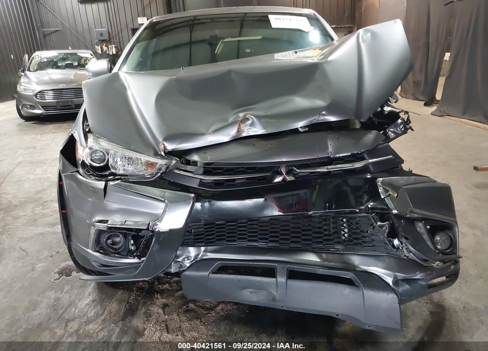 2018 MITSUBISHI OUTLANDER SPORT 2.4 SE VIN: JA4AP3AW3JZ001154