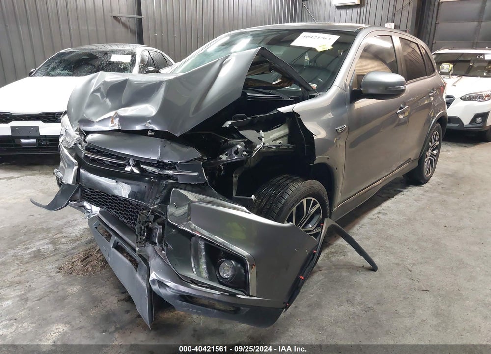 2018 MITSUBISHI OUTLANDER SPORT 2.4 SE VIN: JA4AP3AW3JZ001154
