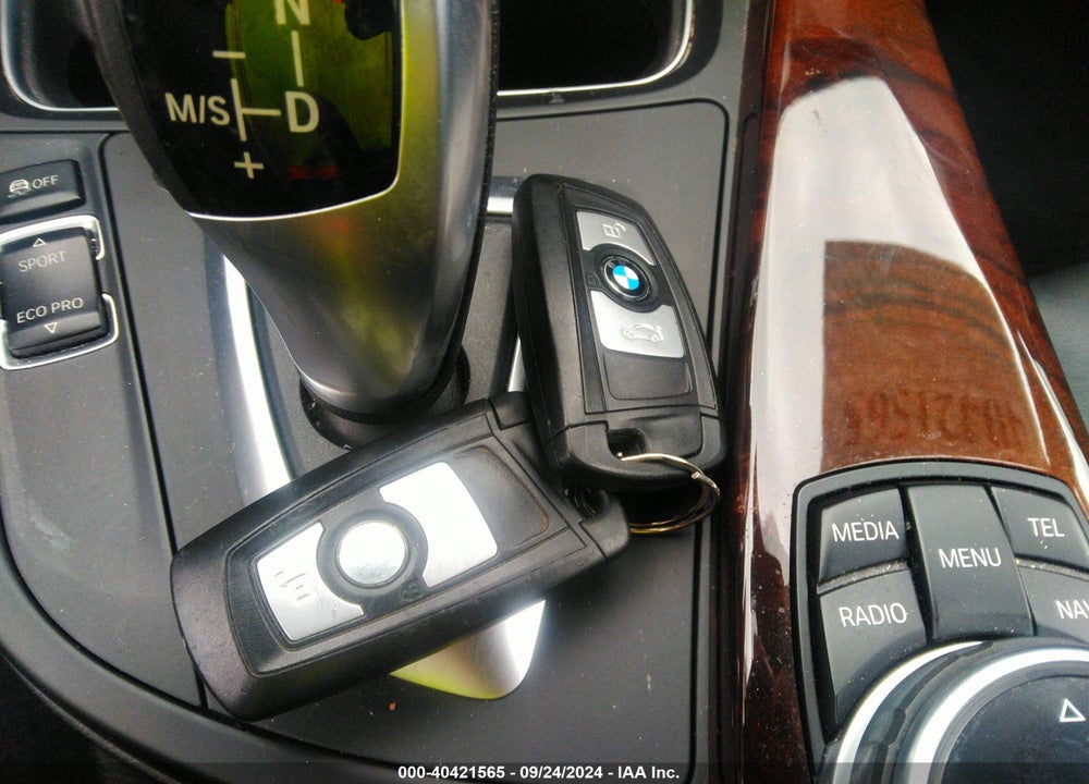 2015 BMW 328I XDRIVE VIN: WBA3B5G5XFNS13987