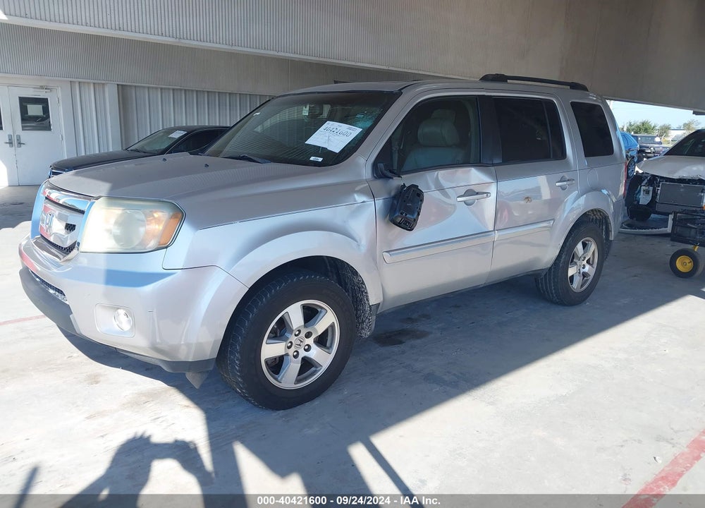 2010 HONDA PILOT EX-L VIN: 5FNYF3H55AB022128