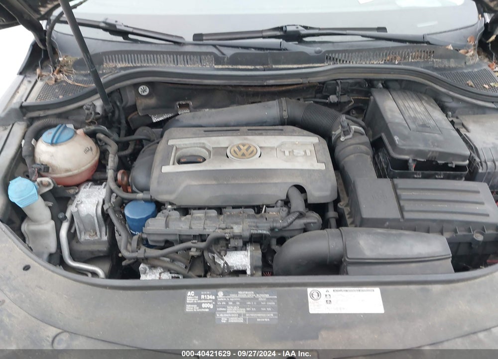 2010 VOLKSWAGEN CC LUXURY VIN: WVWHN7AN3AE529311