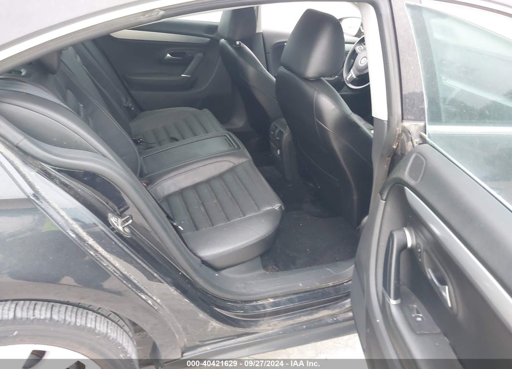 2010 VOLKSWAGEN CC LUXURY VIN: WVWHN7AN3AE529311