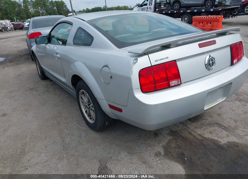 2005 FORD MUSTANG V6 DELUXE/V6 PREMIUM VIN: 1ZVFT80N055118228