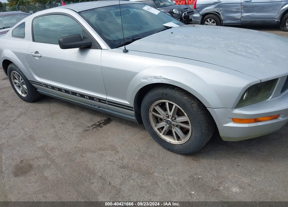 2005 FORD MUSTANG V6 DELUXE/V6 PREMIUM VIN: 1ZVFT80N055118228