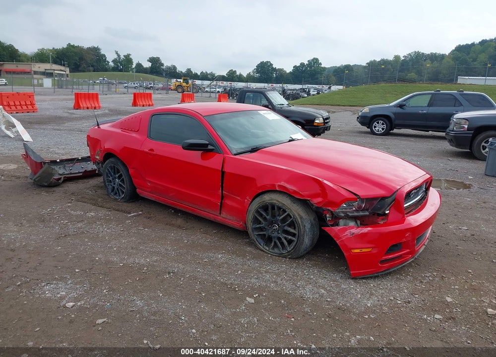 2014 FORD MUSTANG V6 VIN: 1ZVBP8AM1E5298120
