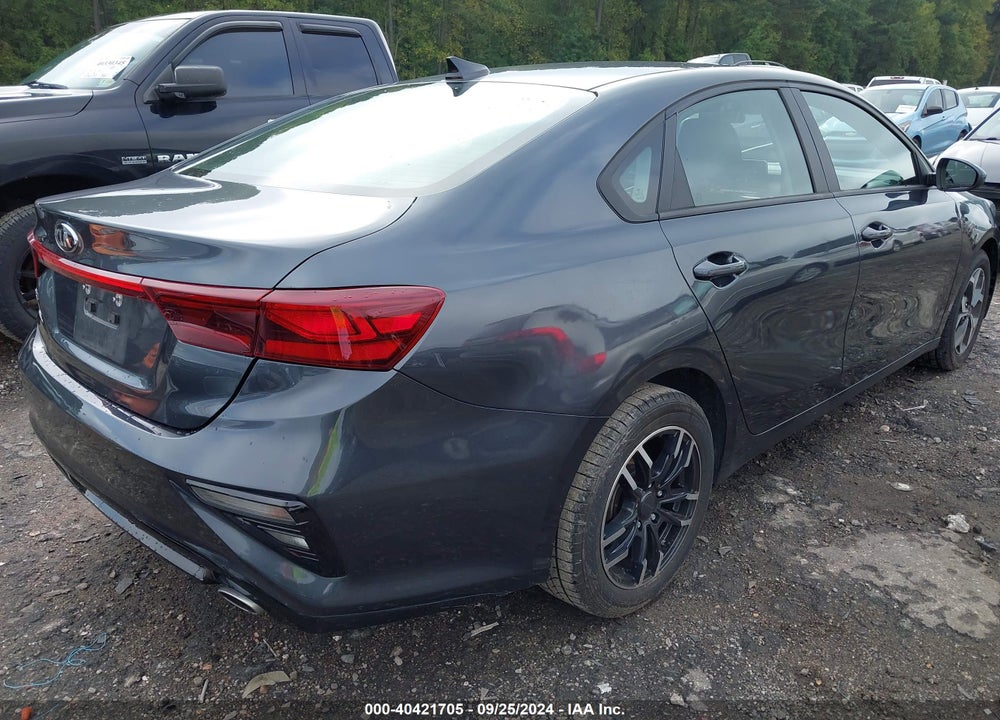2021 KIA FORTE LXS VIN: 3KPF24AD4ME310677