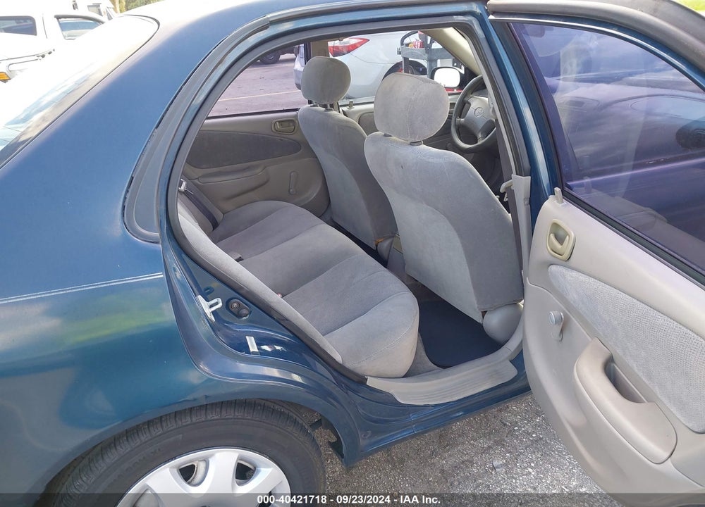 2002 TOYOTA COROLLA CE VIN: 2T1BR12E32C558950