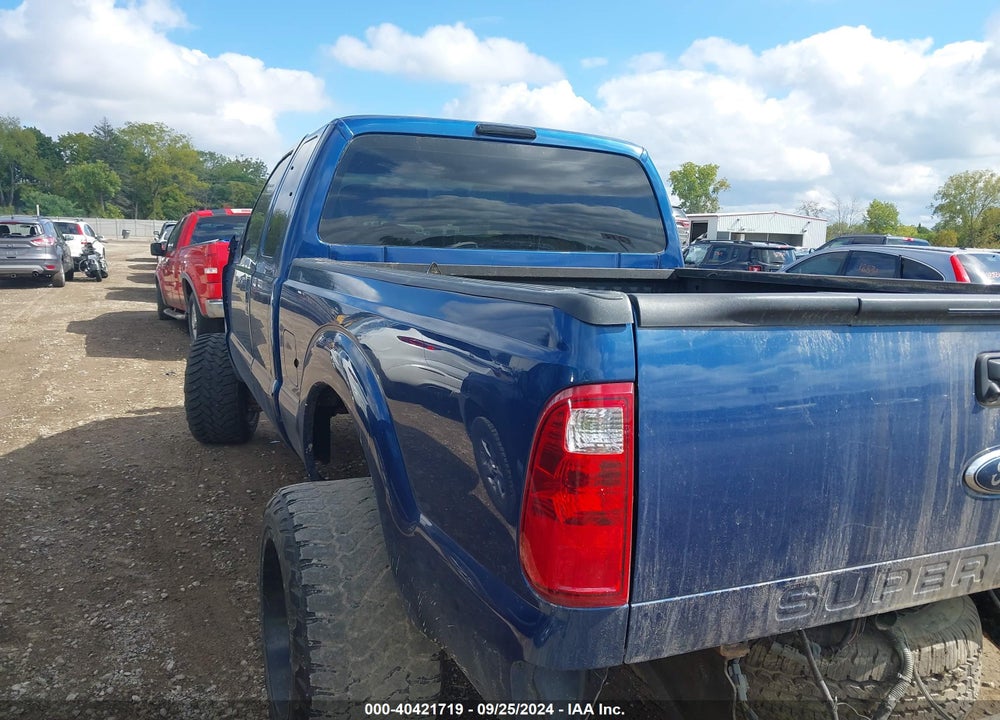 2006 FORD F-350 LARIAT/XL/XLT VIN: 1FTWX31P26EC01025