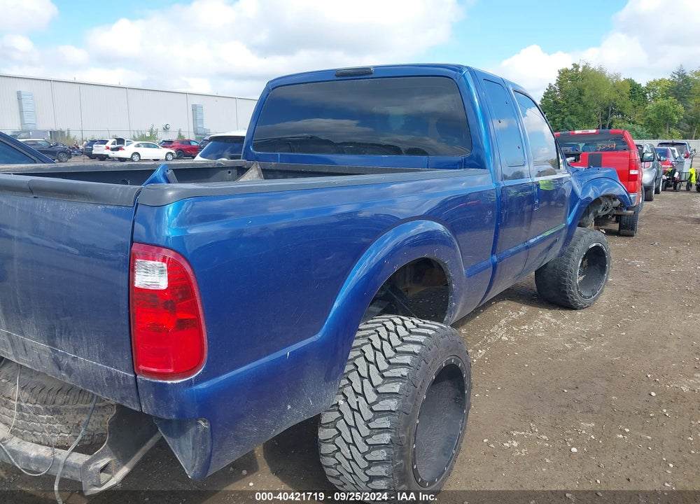 2006 FORD F-350 LARIAT/XL/XLT VIN: 1FTWX31P26EC01025