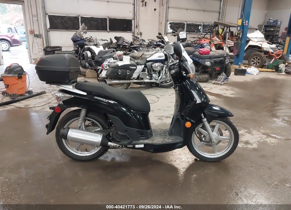 2009 KYMCO USA INC PEOPLE S/200 VIN: RFBD1H1199B250538