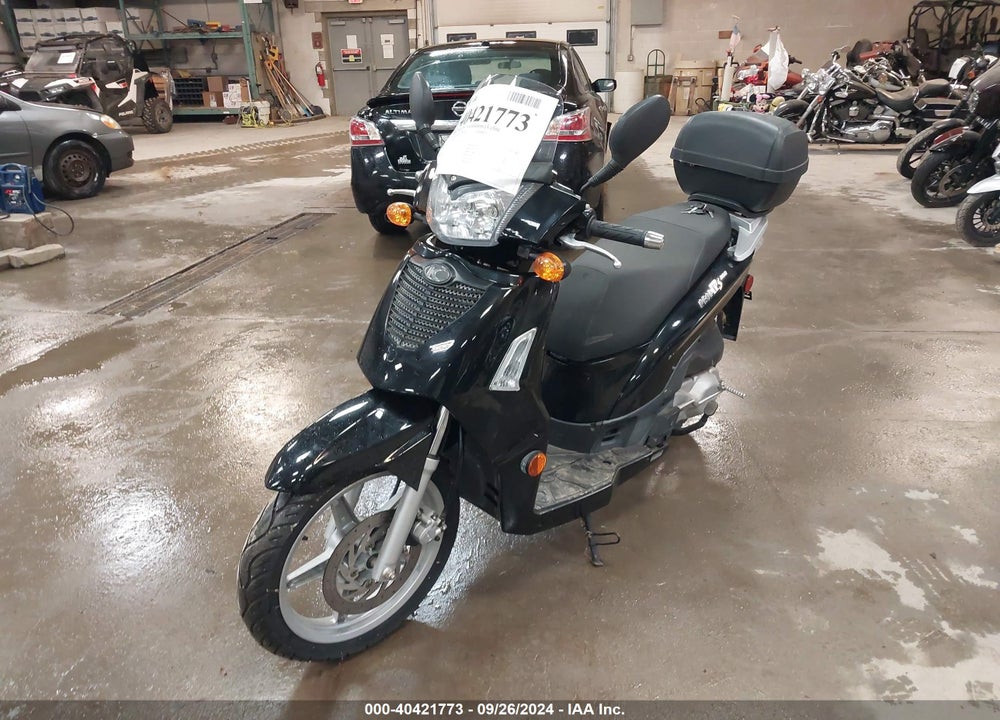 2009 KYMCO USA INC PEOPLE S/200 VIN: RFBD1H1199B250538