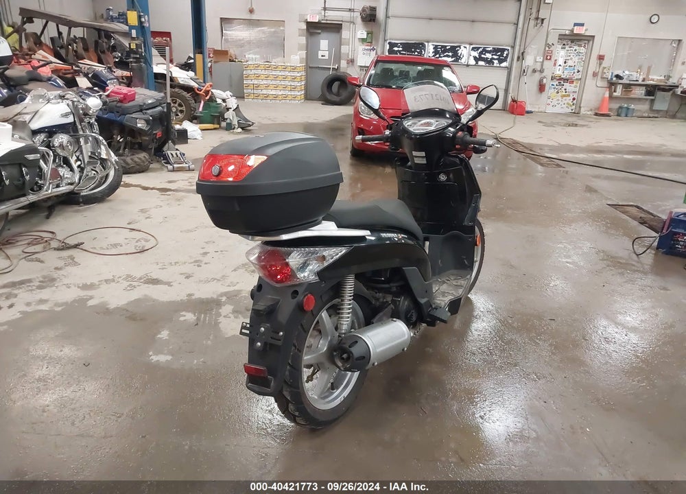 2009 KYMCO USA INC PEOPLE S/200 VIN: RFBD1H1199B250538